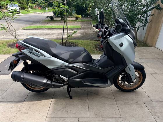 YAMAHA XMAX 300 CONNECTED ABS 